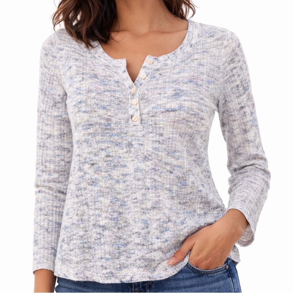 American Eagle Outfitters Lightweight Sweater